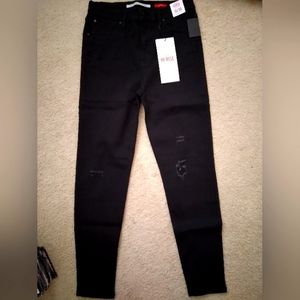 🆕️Celebrity Pink Skinny Jeans🆕️